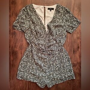 Lulu's Green and White Floral Romper